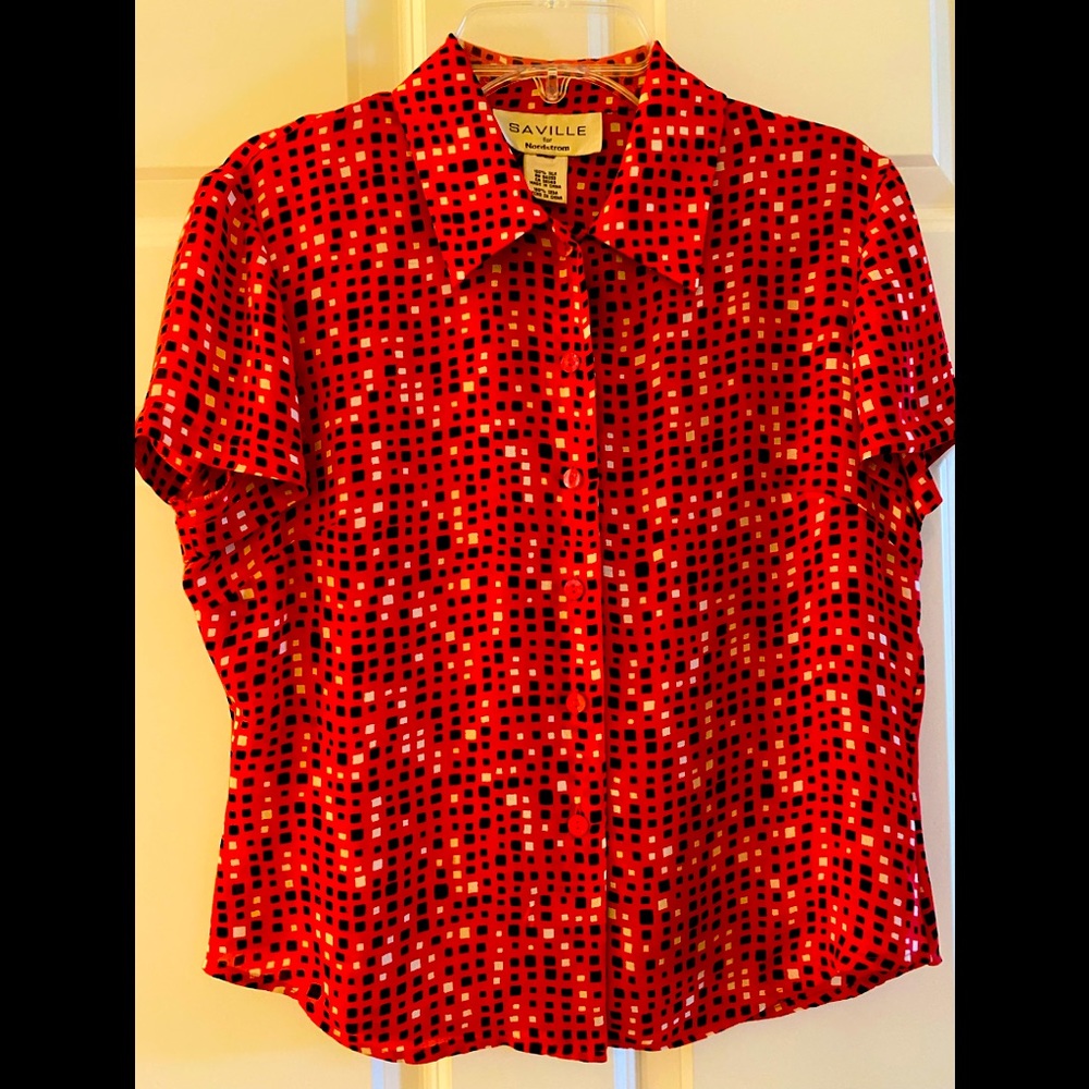Saville by Nordstrom red silk short sleeve blouse